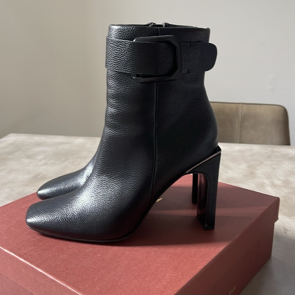 Torgeis Women’s size 11 Boots
